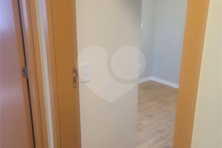 Apartamento à venda ou para alugar com 3 quartos, sendo 1 suíte, em Vila Norma, Salto, SP