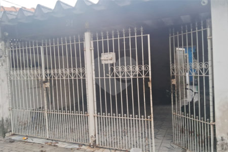 Casa à venda com 3 quartos em Vila Varela, Poá, SP