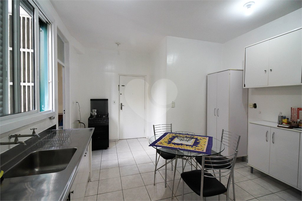 Apartamento à venda com 3 quartos, sendo 1 suíte, em Jardim Paulista, São Paulo, SP