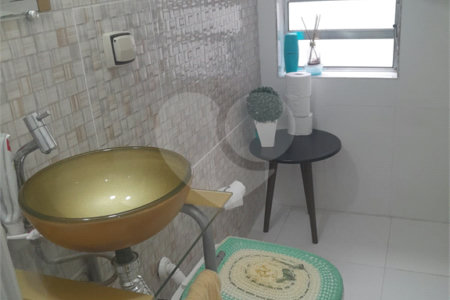 Sobrado à venda com 3 suítes em Itaim Paulista, São Paulo, SP