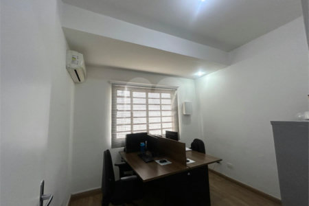 Sobrado para alugar com 5 quartos, sendo 1 suíte,  em Chácara Santo Antônio, São Paulo, SP