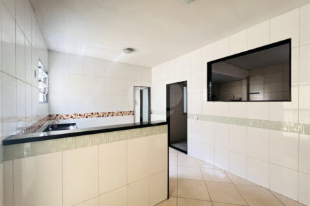 Casa à venda com 3 quartos em Campo Grande, Rio de Janeiro, RJ