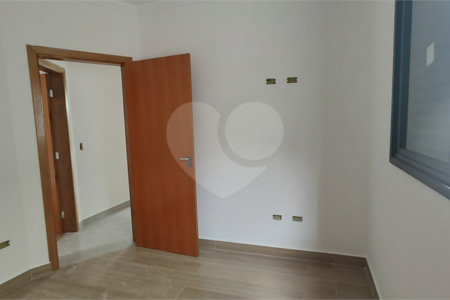Casa Térrea à venda com 3 quartos, sendo 1 suíte,  em Nova Cerejeira, Atibaia, SP