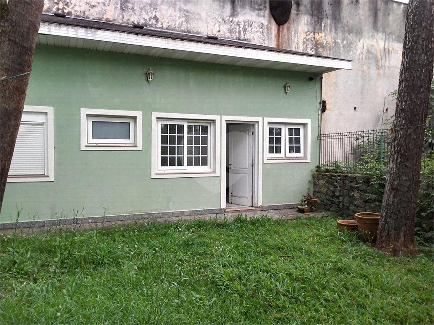 Sobrado à venda com 4 quartos, sendo 1 suíte, em Jardim Floresta, São Paulo, SP