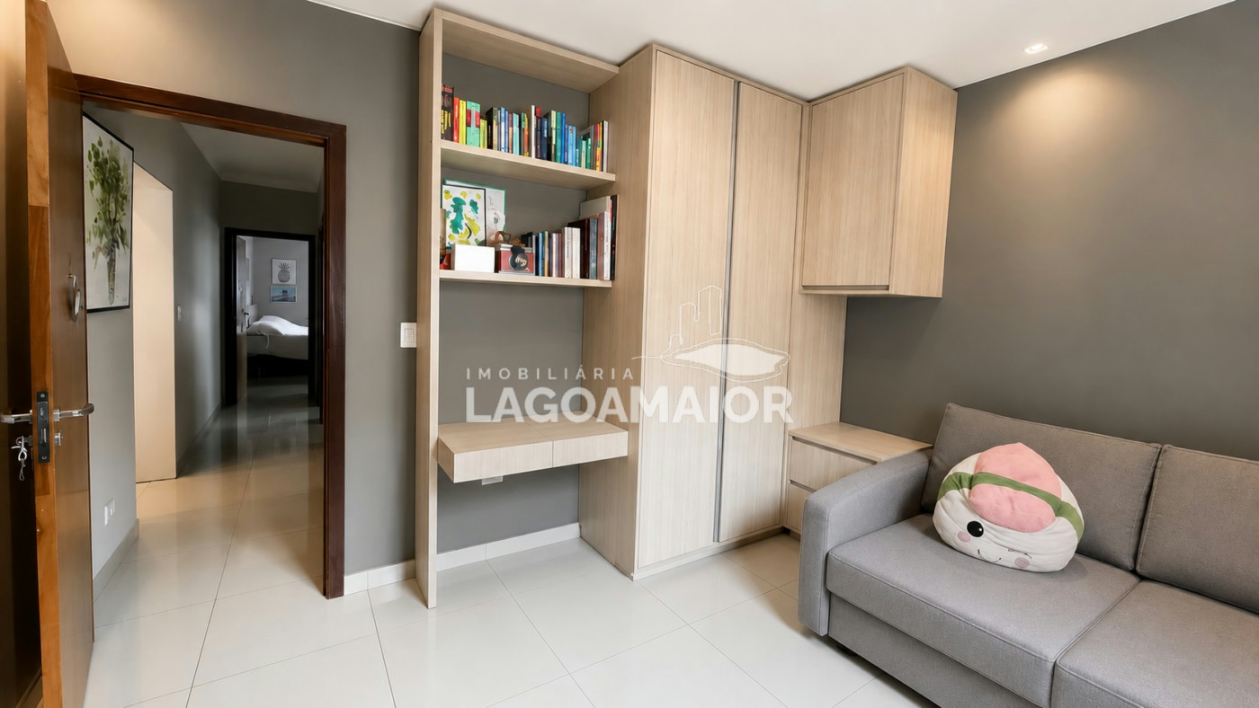 Casa à venda com 3 quartos, sendo 1 suíte,  em Jardim das Paineiras, Três Lagoas, MS