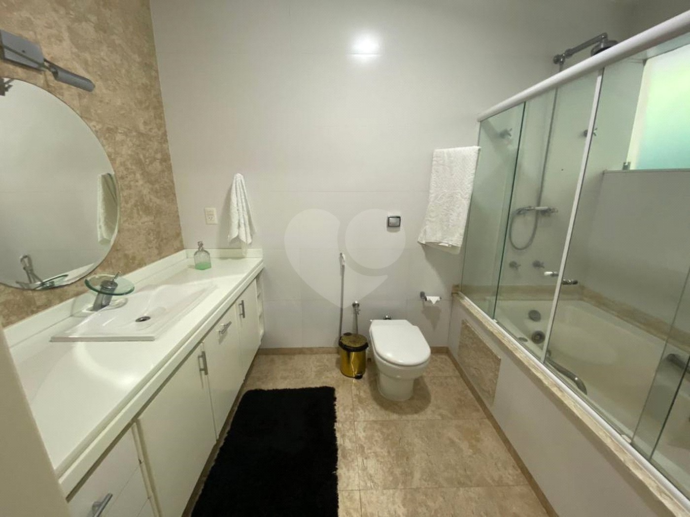 Casa à venda com 4 suítes em Vila Oliveira, Mogi das Cruzes, SP