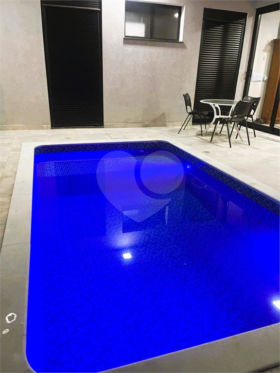 Casa à venda com 3 suítes no condomínio Residencial Le France, Sorocaba - SP