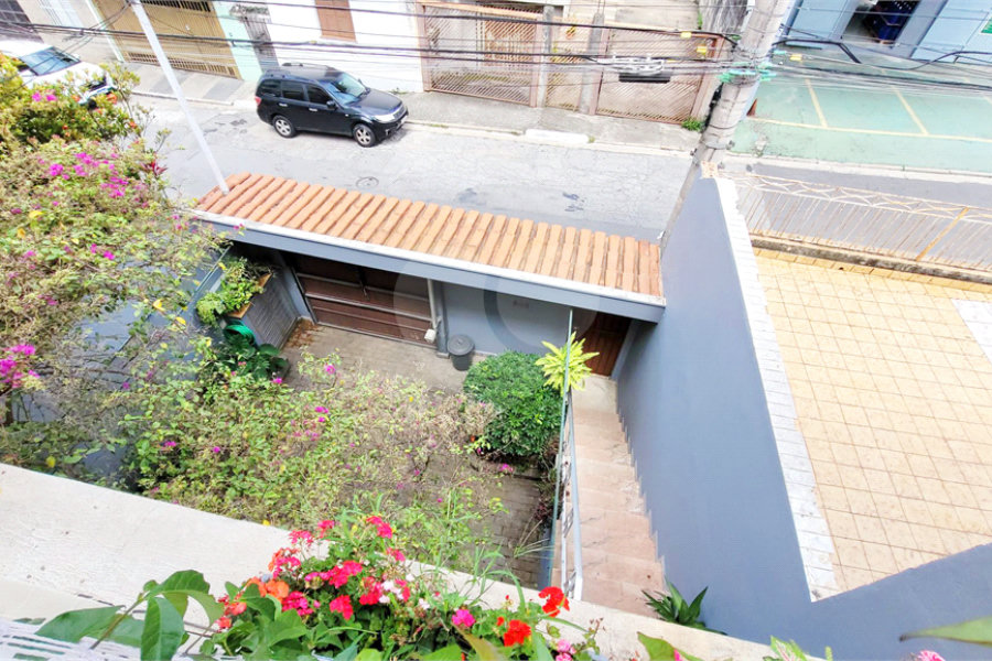 Sobrado à venda com 4 quartos, sendo 2 suítes, em Parada Inglesa, São Paulo, SP
