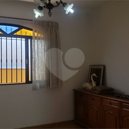 Casa Térrea à venda com 3 quartos, sendo 1 suíte,  em Campo Grande, São Paulo, SP