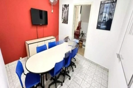 Prédio comercial com 322m², 8 salas, 3 banheiros, à venda no bairro Santo Antônio, São Caetano do Sul