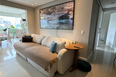 Apartamento à venda com 2 quartos, sendo 1 suíte, em Água Branca, São Paulo, SP
