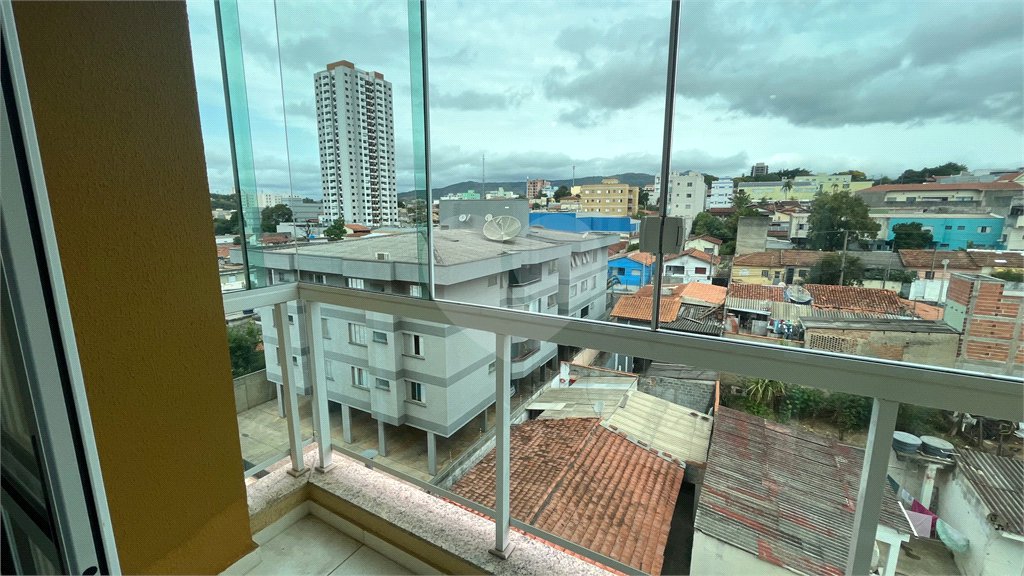Apartamento à venda com 2 quartos, sendo 1 suíte, em Jardim Alvinópolis, Atibaia, SP