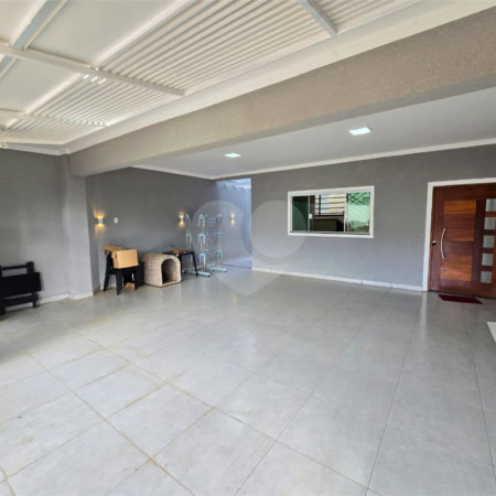 Casa à venda com 3 quartos, sendo 2 suítes, em Portal dos Pinheiros II, Itapetininga, SP