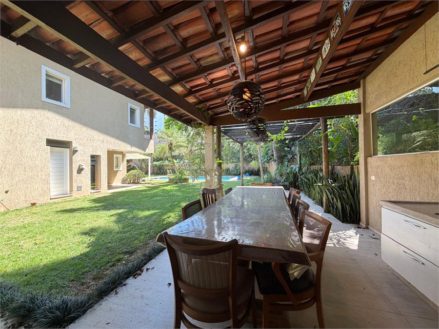 Casa à venda ou para alugar com 4 quartos, sendo 3 suítes, em Alto da Boa Vista, São Paulo, SP