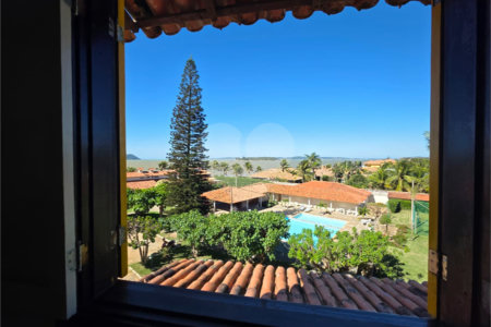 Casa em condomínio à venda com 3 quartos, sendo 2 suítes, em Praia Rasa, Armação dos Búzios, RJ