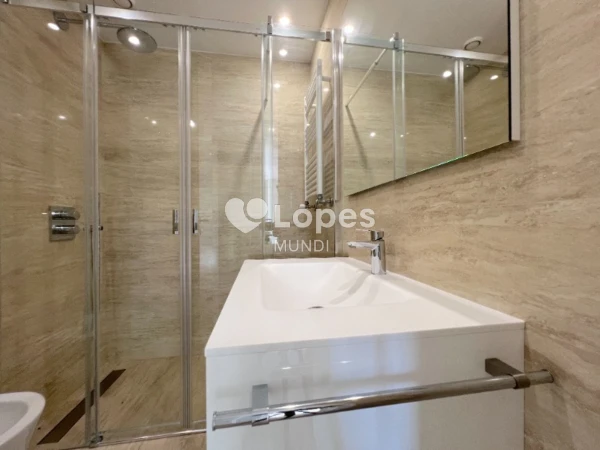 APARTAMENTO RESIDENCIAL em Porto - PT, Matosinhos