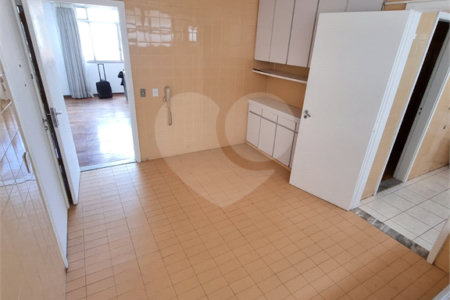 Apartamento à venda com 3 quartos, sendo 1 suíte, em Perdizes, São Paulo, SP