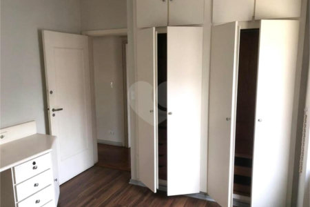Apartamento à venda com 3 quartos, sendo 1 suíte, em Jardim Paulista, São Paulo, SP