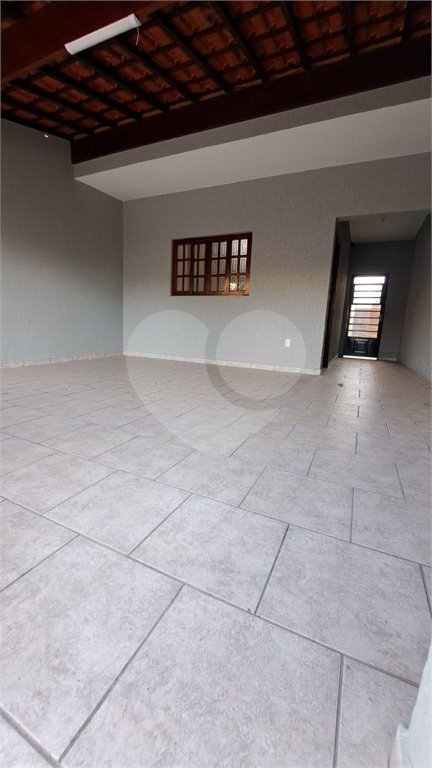 Sobrado à venda com 3 quartos, sendo 2 suítes, em Jardim Adriana, Indaiatuba, SP