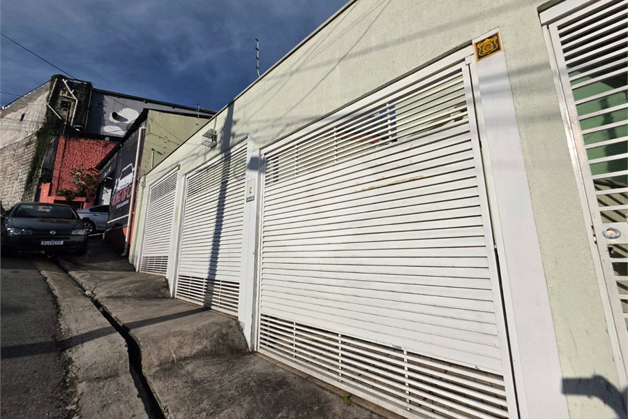 Casa à venda com 3 quartos, sendo 1 suíte, em Vila Bonilha, São Paulo, SP
