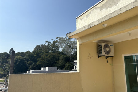 Casa à venda com 3 quartos, sendo 1 suíte,  em Cidade Jardim, Mogi das Cruzes, SP