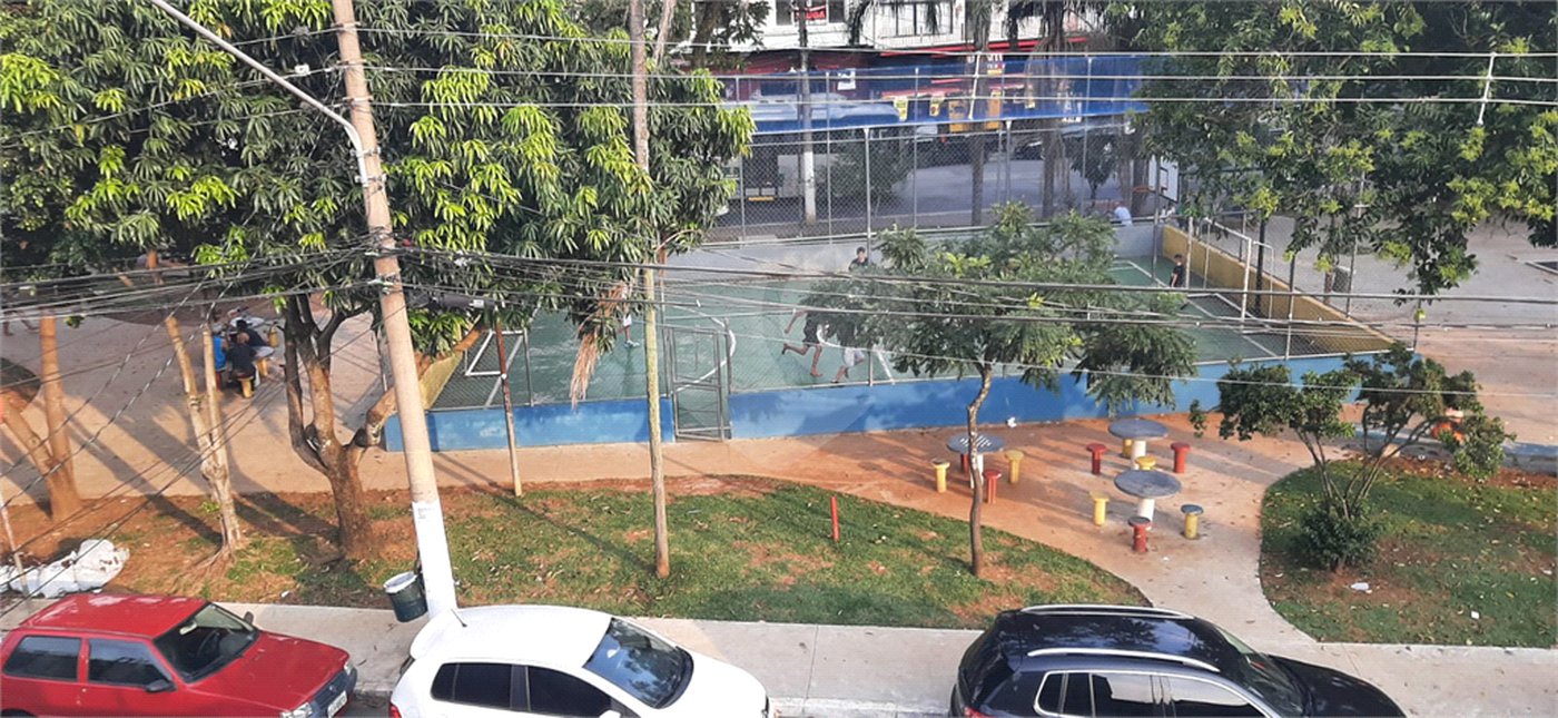 Sobrado à venda com 5 quartos em Vila Cunha Bueno, São Paulo, SP