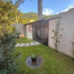 Casa à venda com 3 quartos, sendo 2 suítes, no condomínio Recanto das Palmeiras, Rio de Janeiro - RJ