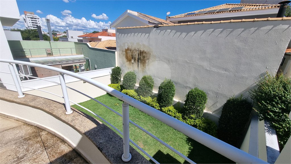 Casa à venda ou para alugar com 3 quartos, sendo 1 suíte,  no condomínio Residencial Villa dos Inglezes, Sorocaba - SP