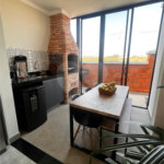Casa à venda com 3 quartos, sendo 1 suíte, no condomínio Village Moutonnée, Salto - SP
