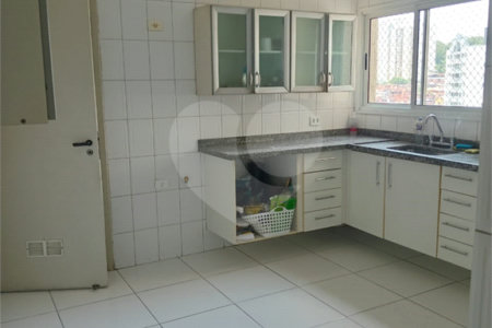 Apartamento à venda com 3 quartos, sendo 1 suíte,  em Vila Suzana, São Paulo, SP