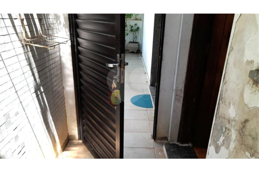 Casa à venda ou para alugar com 5 quartos, sendo 1 suíte, em Vila Romero, São Paulo, SP