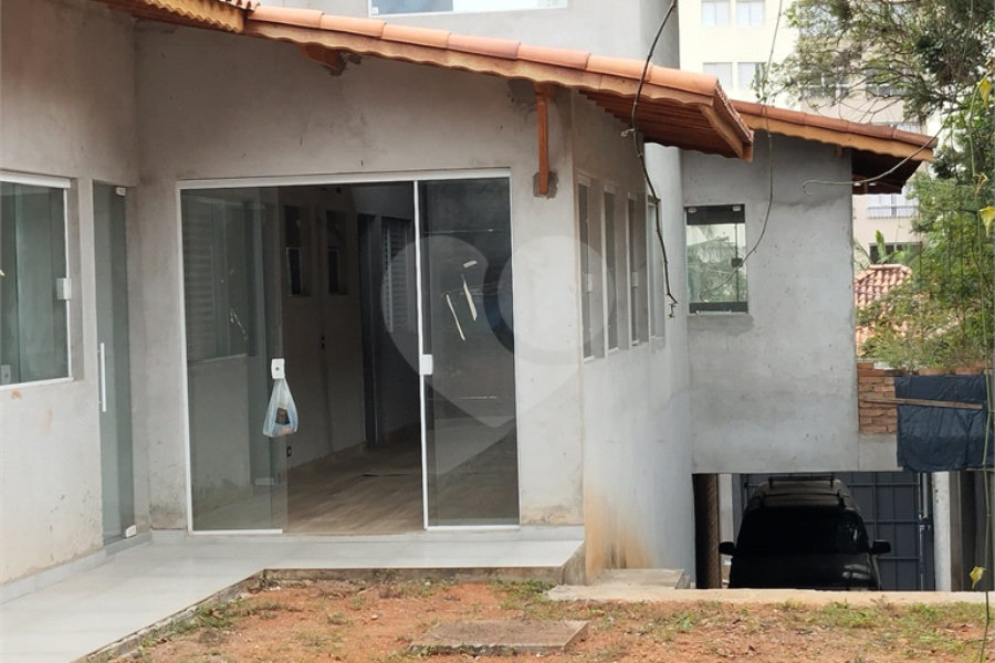 Sobrado à venda com 3 suítes em Tremembé, São Paulo, SP