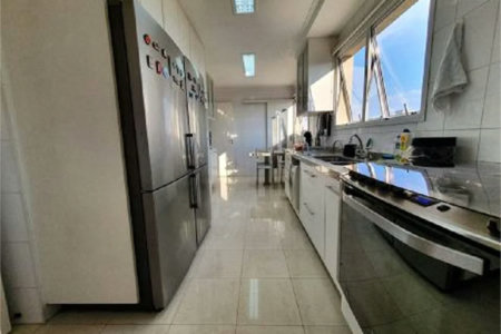 Apartamento à venda com 3 suítes em Vila Progredior, São Paulo, SP