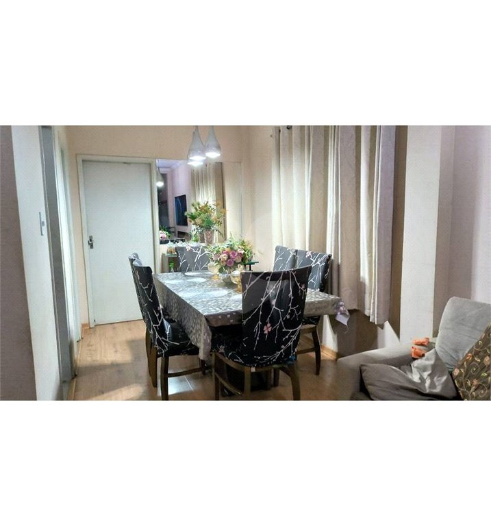 Apartamento à venda com 2 quartos, sendo 1 suíte, em Pinheiros, São Paulo, SP