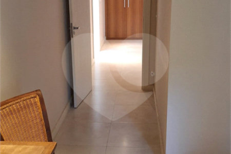 Casa à venda com 3 suítes em Condomínio Flamboyant-b, Atibaia, SP