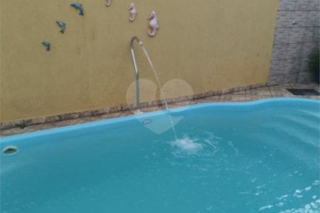 Casa à venda com 4 quartos, sendo 1 suíte, em Cidade Kemel, Poá, SP