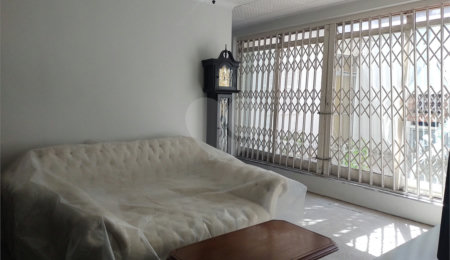 Casa de Vila à venda com 5 quartos, sendo 1 suíte,  em Alto da Boa Vista, São Paulo, SP
