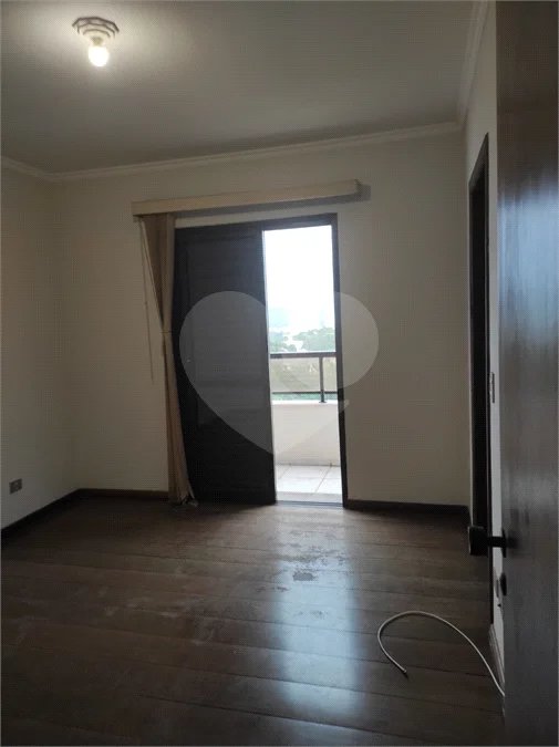 Apartamento à venda com 4 quartos, sendo 1 suíte, em Jardim Paris, Jundiaí, SP