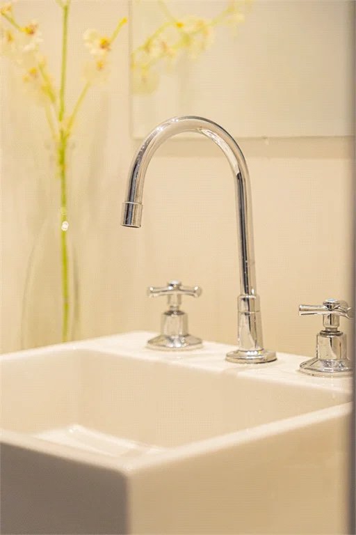 Apartamento à venda com 2 quartos, sendo 1 suíte,  em Pinheiros, São Paulo, SP