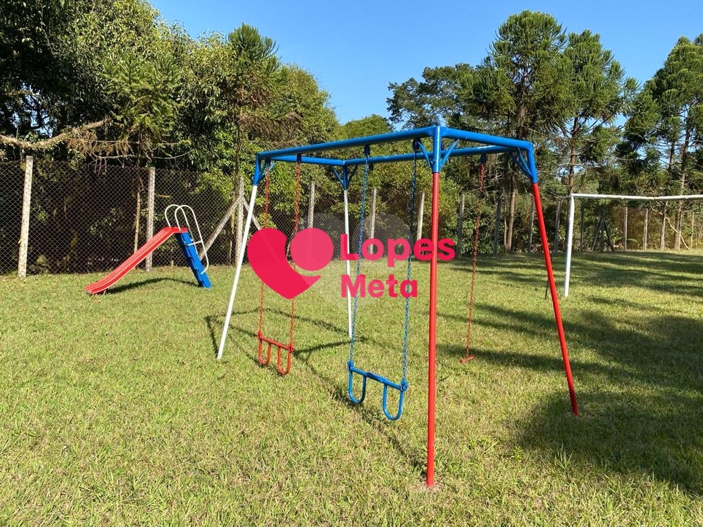 SITIO A VENDA, 33.000,OOM² COM 3 DORMITORIOS 1 SENDO SÚITE, 2 BANHEIROS, BAIRRO BOA VISTA, CAÇAPAVA