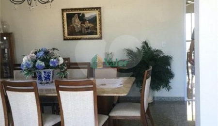 Casa à venda com 3 suítes no condomínio Damha II, São Carlos - SP