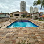 Apartamento com 2 Dormitórios , amplo com 77 metros e com vaga de garagem fixa