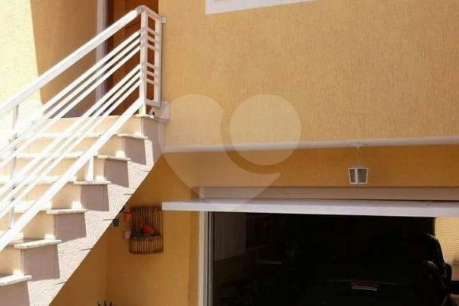 Sobrado à venda com 3 suítes em Vila Mazzei, São Paulo, SP