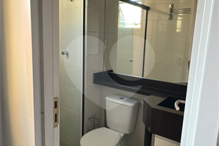 Apartamento para alugar com 3 quartos, sendo 1 suíte,  em Lar São Paulo, São Paulo, SP