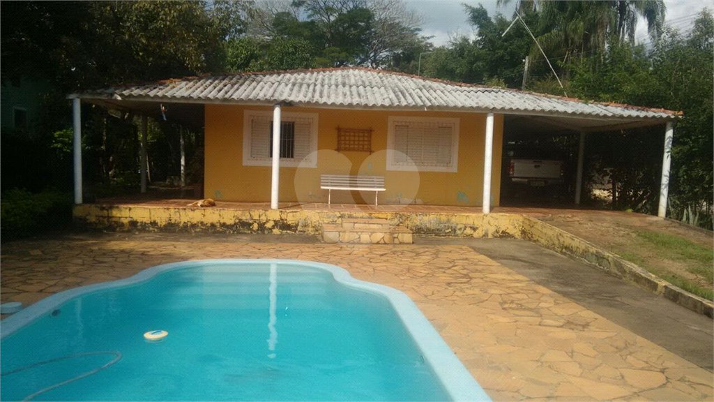Chácara à venda com 5 quartos, sendo 2 suítes,  em Chácara Recreio Danubio, Holambra, SP