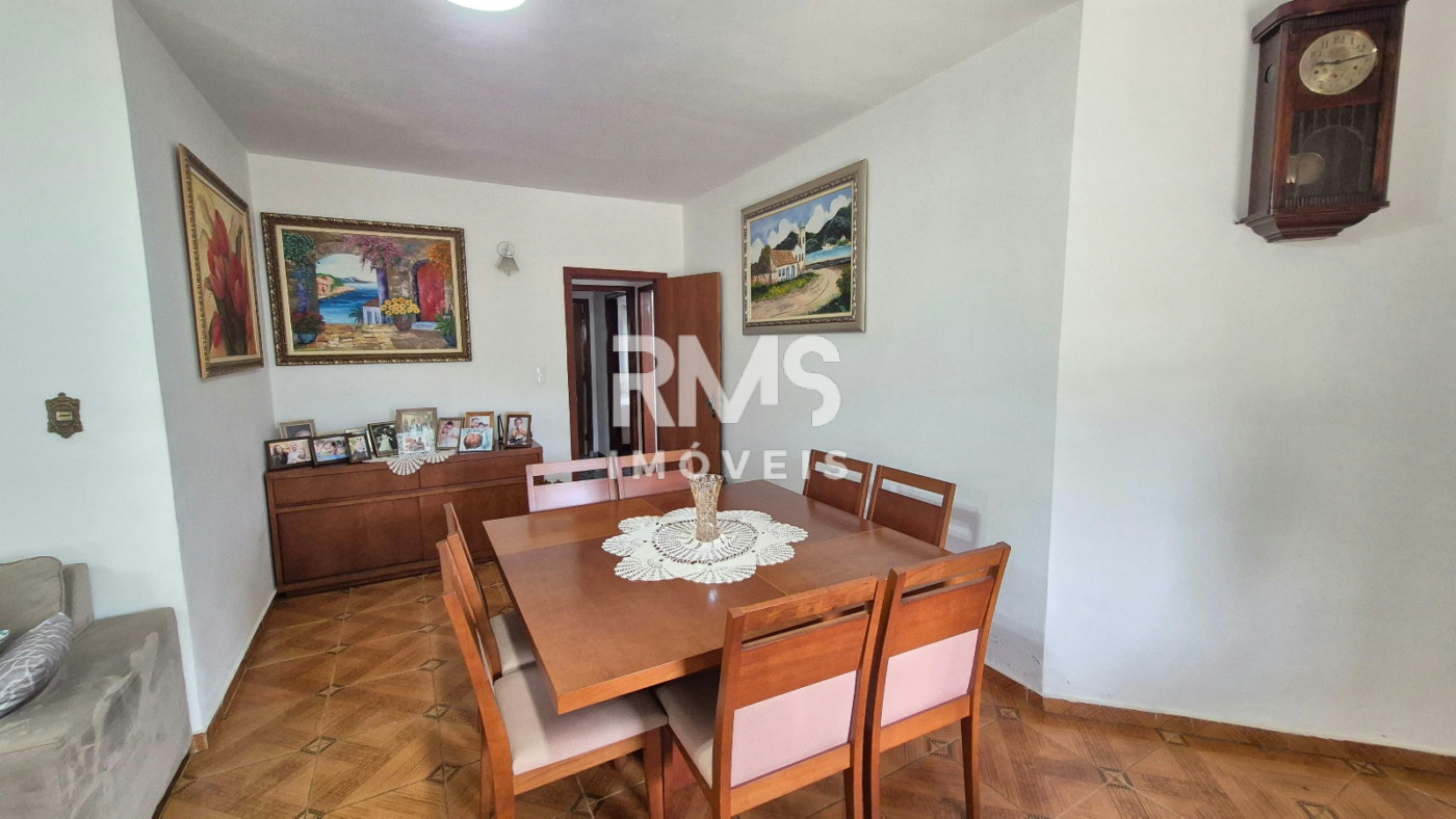 Casa à venda com 4 quartos, sendo 1 suíte,  em Villarejo Sopé da Serra (Vilarejo), Cabreúva, SP