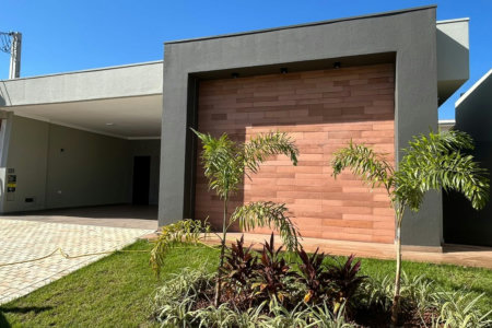 Casa à venda com 3 suítes em Três Lagoas, MS