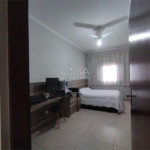 Sobrado à venda com 3 quartos, sendo 1 suíte, em Jardim Dois Corações, Sorocaba, SP