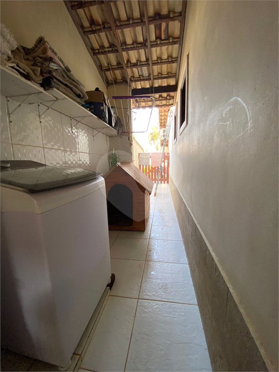 Casa em condomínio à venda com 4 quartos, sendo 1 suíte, em Baleia, São Pedro da Aldeia, RJ