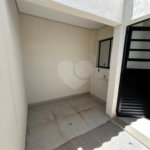 Casa de Vila à venda com 2 quartos em Jardim Europa, Sorocaba, SP